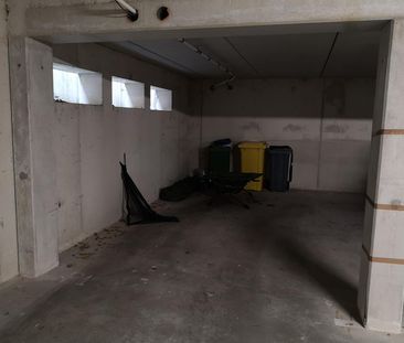 Appartement met lift, 1 slaapkamer, terras en 2 parkings - Photo 6