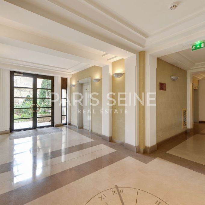 Location Appartement 1 pièce 31m² - Photo 1