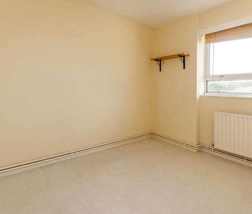 Box Grove, Guildford, Gu, Guildford, GU1 - Photo 4