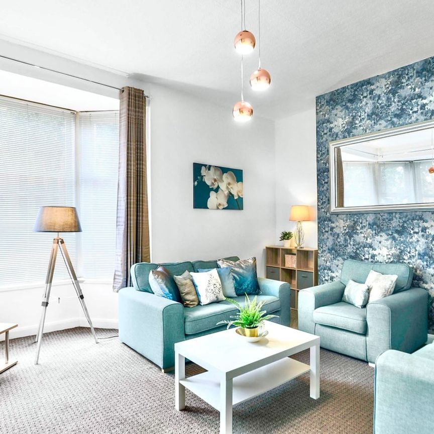 6 Bed End Terrace, St. Stephens Road, LE2 - Photo 1