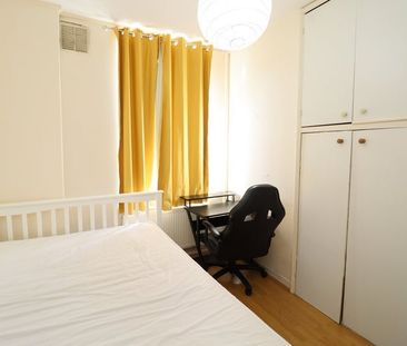 Room in a Shared Flat, Mersey House, N7 - Photo 2