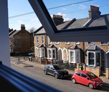 Room in a Shared House, Alloa Road, SE8 - Photo 4