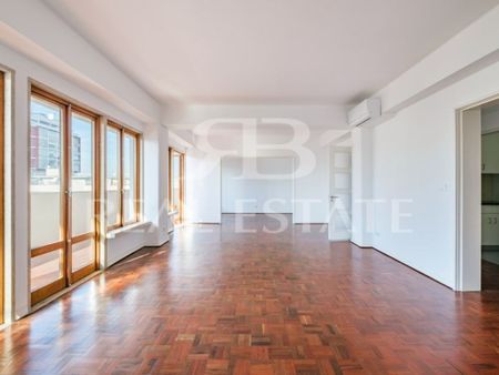 Luxury Apartment for rent in Avenida de Roma (Alvalade), Lisbon - Photo 4