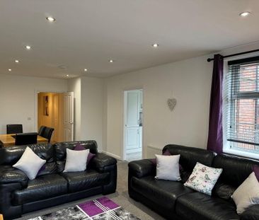 Bell Towers, 6 Bell Towers South, Ormeau Road, Belfast, BT6 0GR - Photo 2