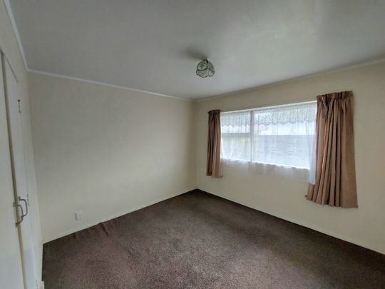 Tidy brick n tile unit - Photo 1
