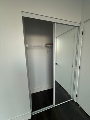 For Lease - 2450 Old Bronte Road Unit# 609, Oakville, Ontario - Photo 1