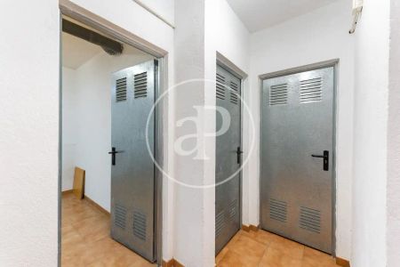 Piso de alquiler en Carrer de L'illa de Malta, Ciudad Jardín - Photo 4