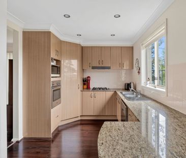 Modern 3-Bedroom Townhouse with Effortless Living - Photo 2