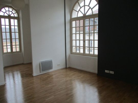 Location Appartement 1 pièce 36m² - Photo 1