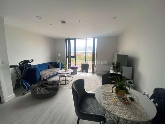 Regent Plaza, Salford, M5 - Photo 1