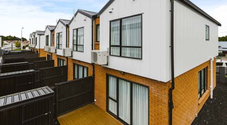 Modern 2 bedrooms townhouse - Photo 4