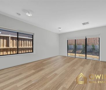 Spacious 4-Bed Family Home for Lease - 23 Pigeon St, Charlemont - Photo 2