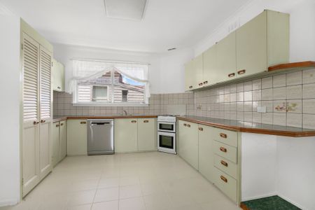 Unit 1/120 Albert Street, Sebastopol - Photo 4
