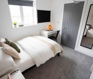 Cobbett Close #1 - Photo 5