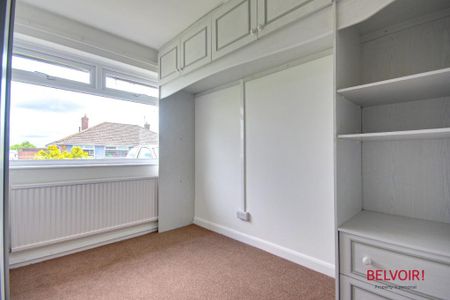 3 bedroom bungalow to rent - Photo 2