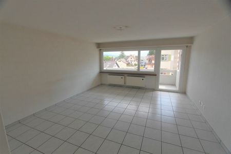 4.5-room apartment in Siebnen - Photo 2