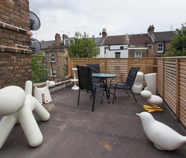 3 bedroom House To Let - Photo 4