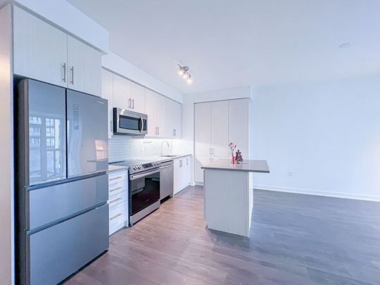 For Lease - 75 Oneida Crescent Unit# 1501, Richmond Hill, Ontario - Photo 1