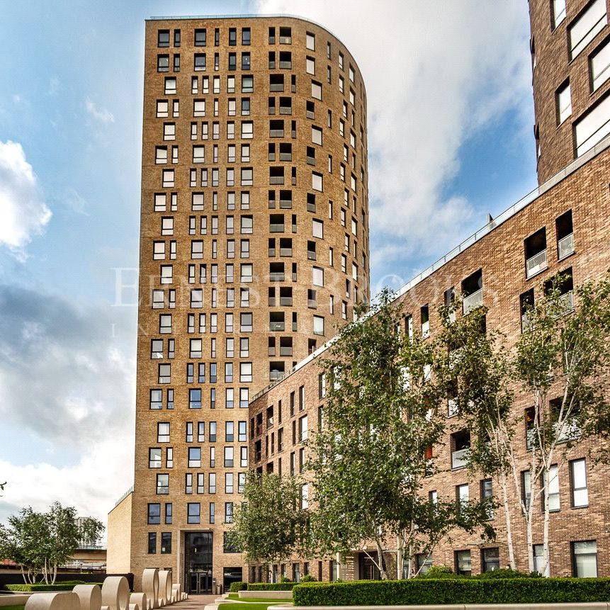 Roosevelt Tower, Williamsburg Plaza, E14 9RL - Photo 1