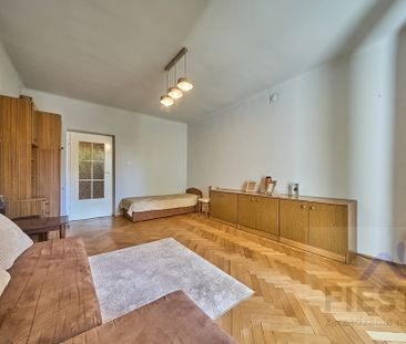 Lublin Bronowice, Droga Męczenników Majdanka - Photo 2