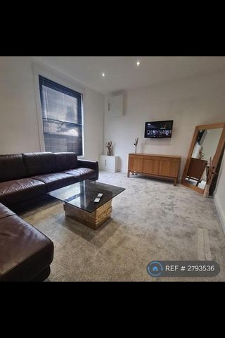 2 bedroom maisonette to rent - Photo 3