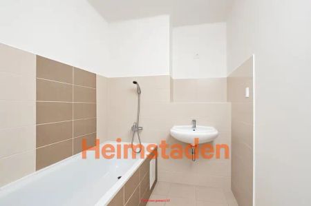 Pronájem bytu 2+1 53 m - Fotografie 5