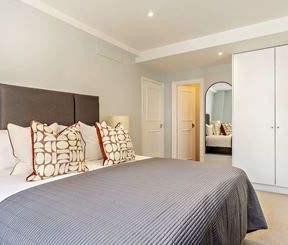 Hill Street, W1J - Photo 5