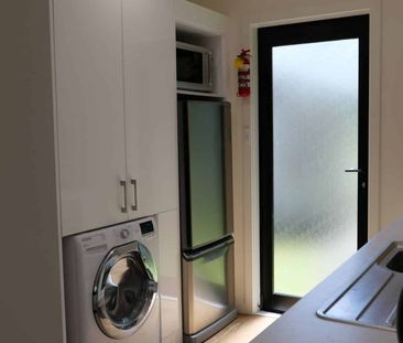 Modern, Refurbished Two-Bedroom Units with Parking and Outdoor Space - Photo 4