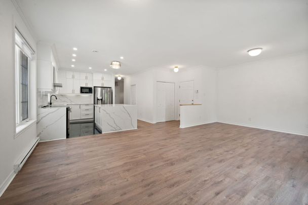 Montréal (Saint-Laurent) (Nouveau Saint-Laurent/Bois-Franc) - Photo 1