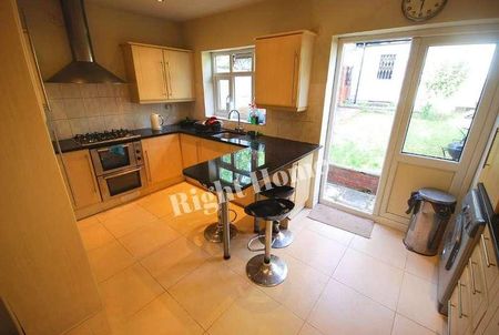 Bridgewater Road, Wembley, Middlesex, HA0 - Photo 4