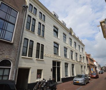 Studio, Voorstraat - Foto 1