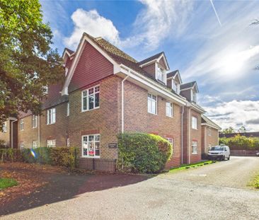 1 bedroom Flat in Wentworth Place, Camberley - Photo 5