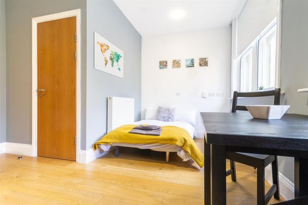 The Bruce Building, City Centre - Photo 1