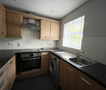 Woodland Walk, Aldershot, Hampshire, GU12 - Photo 3