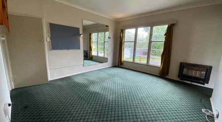 SEVEN BEDROOMS, WEST END - Photo 4