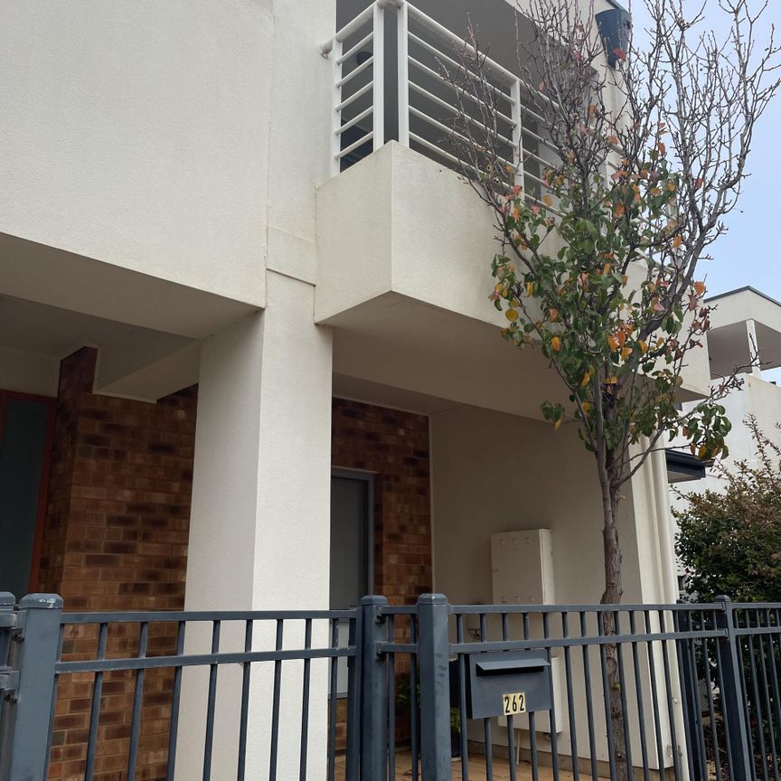 262 Newton Blvd, Munno Para - Photo 2