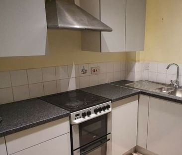 1 Bed Flat, Mariner Avenue, B16 - Photo 3