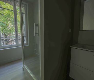 Location Appartement 1 pièce 35m² ROUEN 76000 - Photo 2