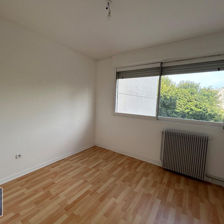 Location Appartement 3 pièces 59m² CHALON SUR SAONE 71100 - Photo 1