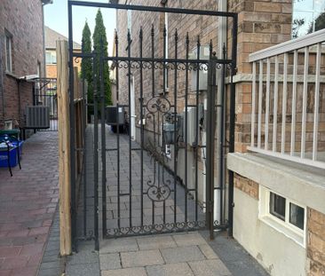 For Lease - 53 Dybal Street, Vaughan, Ontario - Photo 4