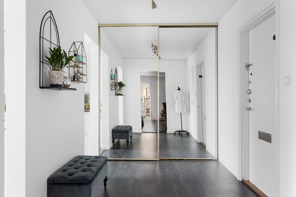 Molkomsbacken, Farsta - Foto 1