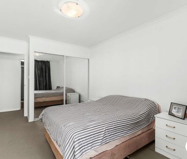 Modern apartment in the heart of Charlestown - Photo 4