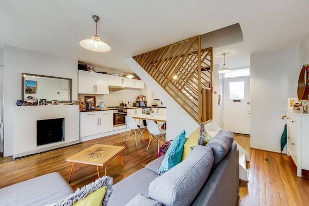 5 bedroom flat to rent - Photo 1