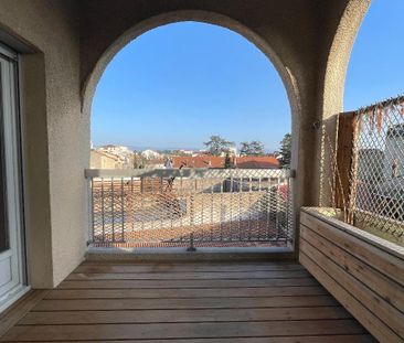 Location Appartement 3 pièces 71m² VALENCE 26000 - Photo 3