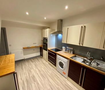 Room in a Shared House, Cambridge Street, LU1 - Photo 5