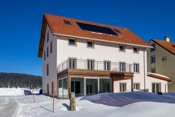 Village 203, La Brévine – Magnifique appartement de 2.5 pièces en duplex - Photo 1