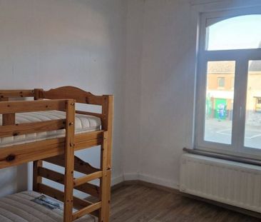 Eengezinswoning te huur in Lens voor € 1.100 met 4 slaapkamers - Photo 2