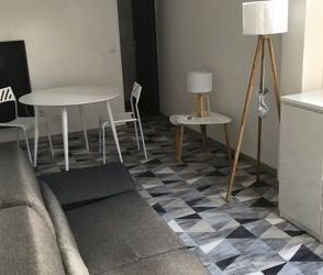 Location Appartement 2 pièces 28 m2 à Saint-Quentin - Photo 2