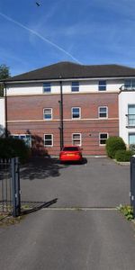 2 bedroom flat to rent - Photo 4