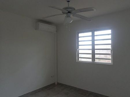 Location Appartement 37.86m² 2 pièces Fort de france - Photo 4